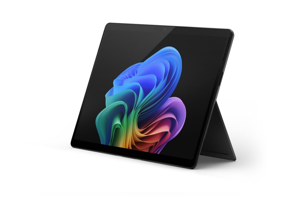 Microsoft Surface Pro Copilot+ 11. generation Tablet - Sort