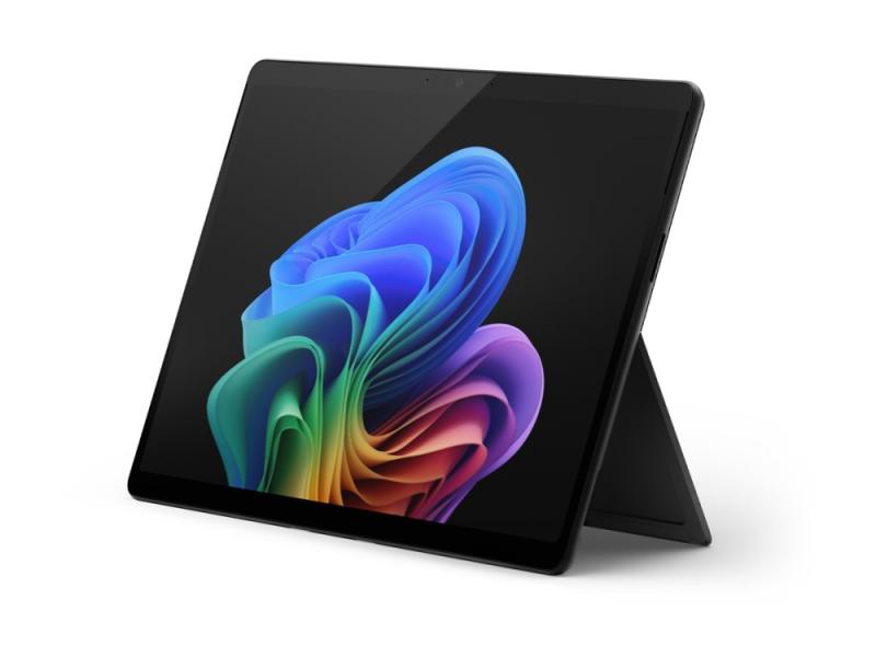 Microsoft Surface Pro Copilot+ 11. udgave Tablet med Win 11 Pro
